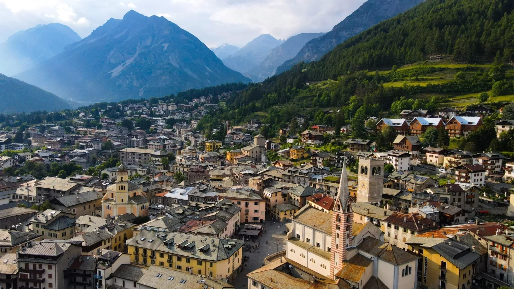 shutterstock_2323382639